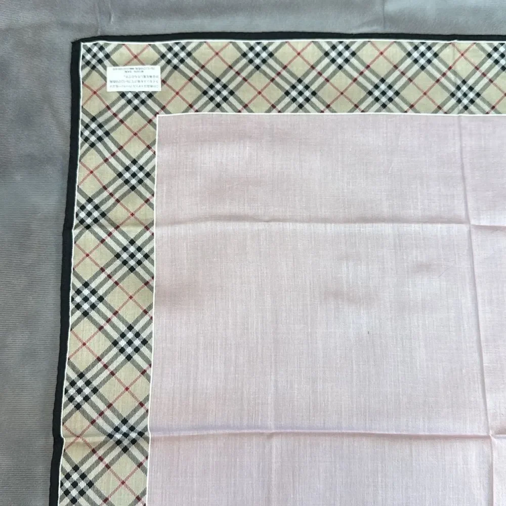 NWT Burberry Scarf